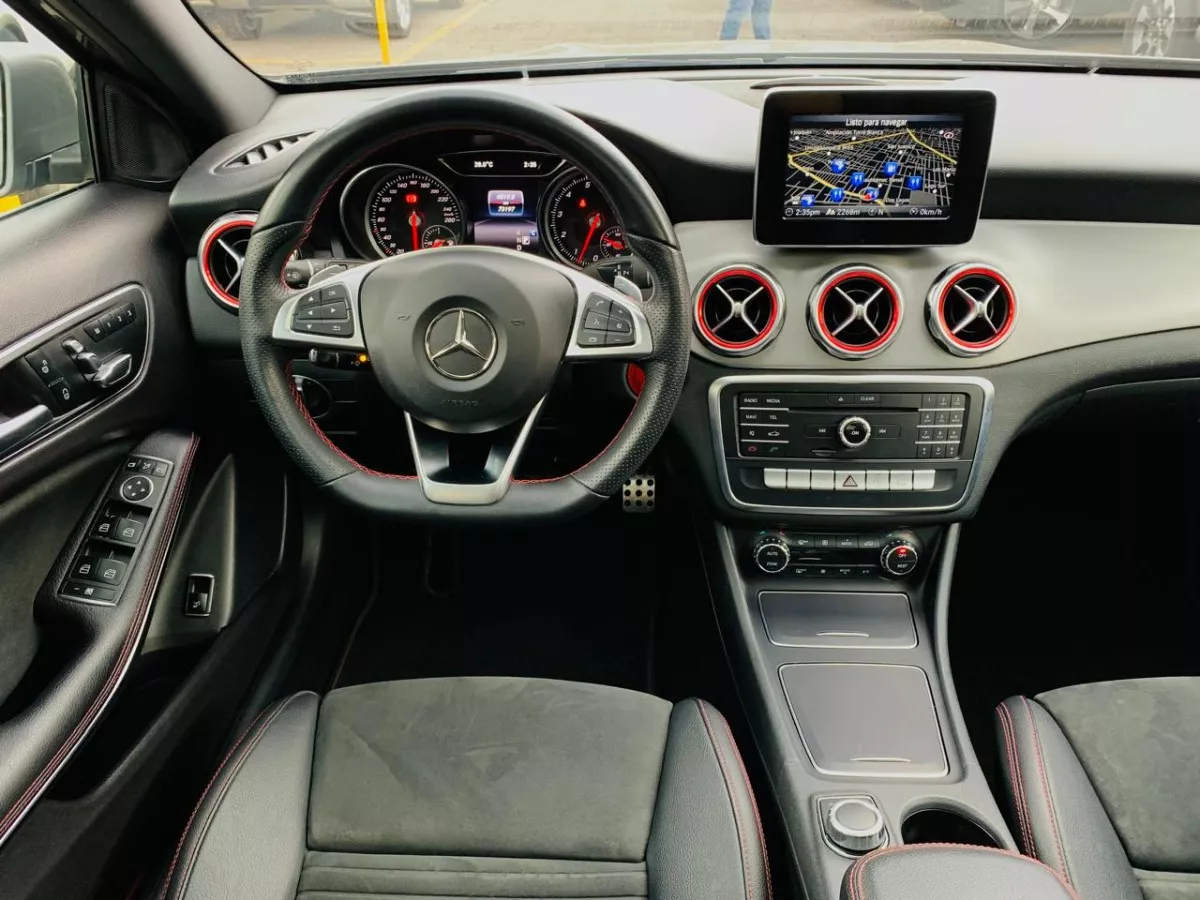 Mercedes-Benz Clase GLA 2.0 250 Cgi Sport 2020 At
